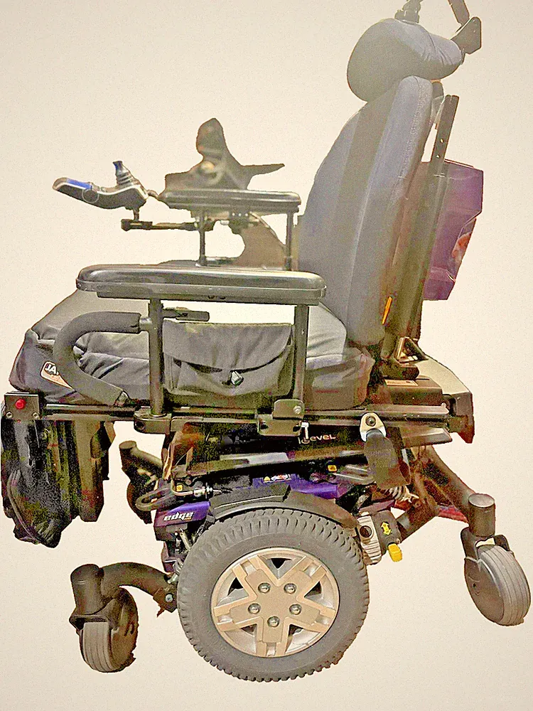 Best Power wheelchair QUANTUM Q6 EDGE HD WITH POWER TILT, RECLINE, ELEVATE