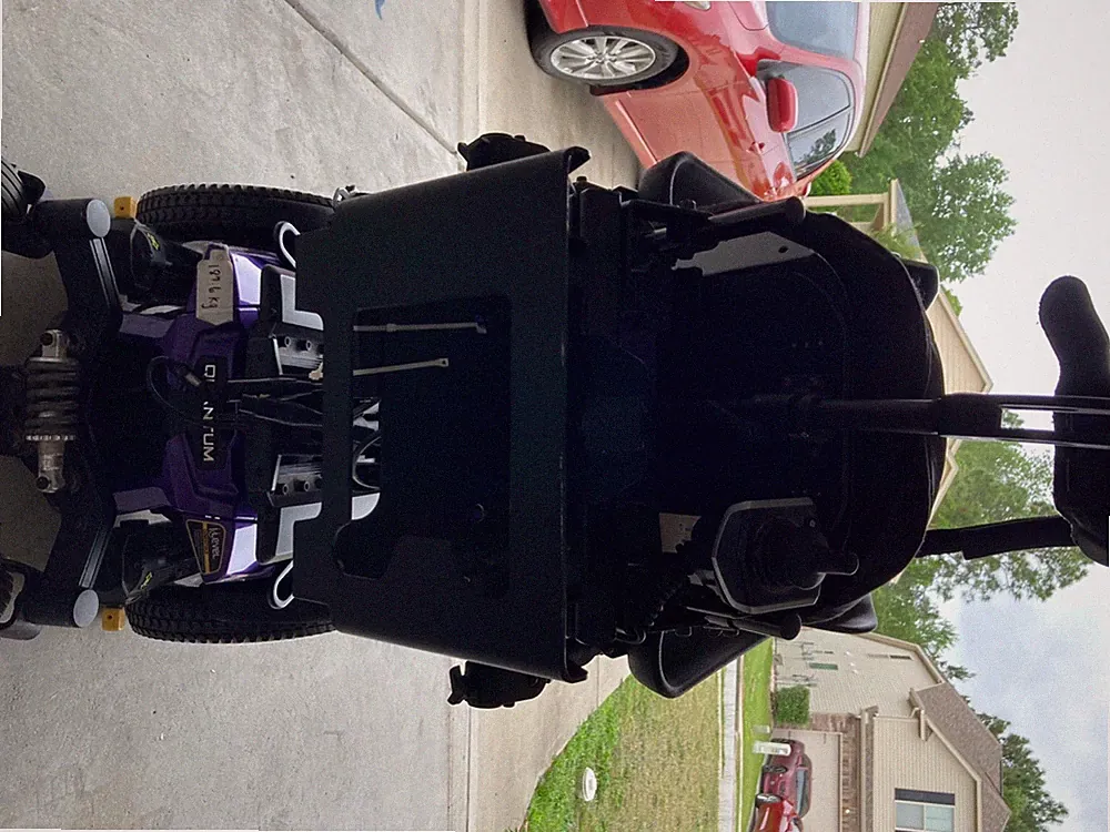 Quantum J6 power wheelchair 2016